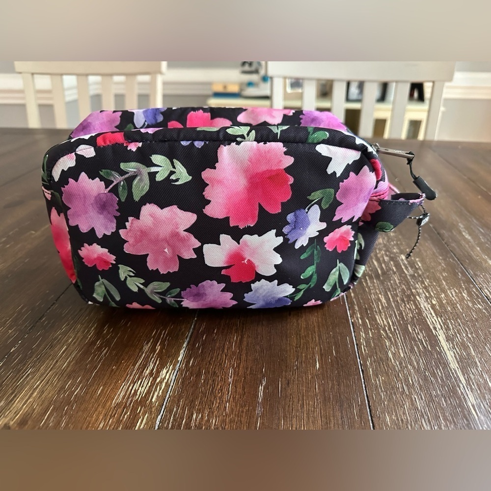 Avalanche floral cosmetics bag - Picture 5 of 10